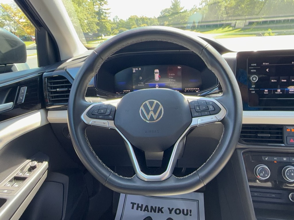 2025 Volkswagen TAOS S