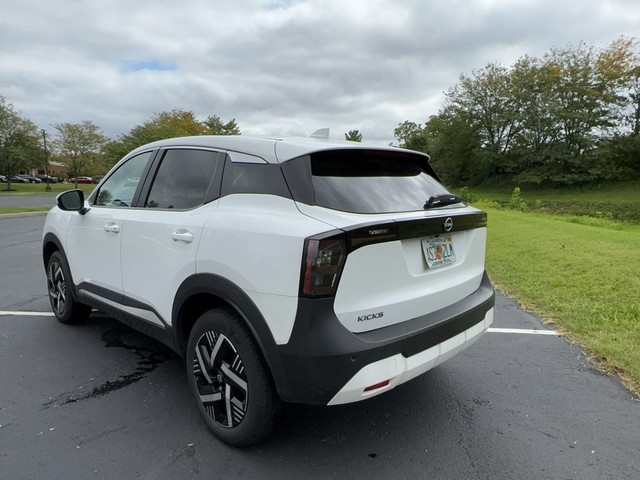 2025 Nissan KICKS SV