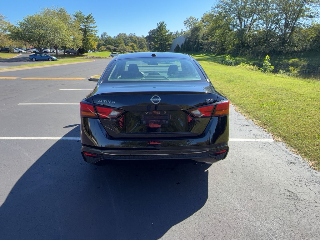 2024 Nissan ALTIMA SV
