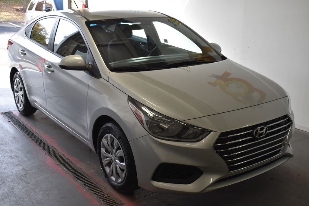 2019 Hyundai ACCENT SE