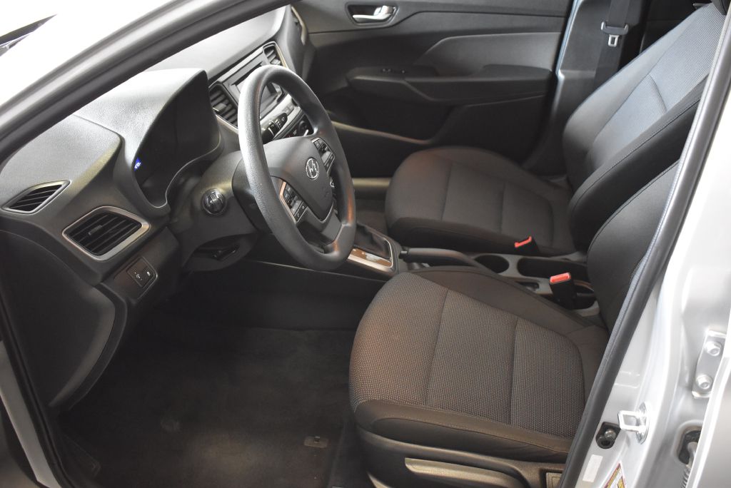 2019 Hyundai ACCENT SE