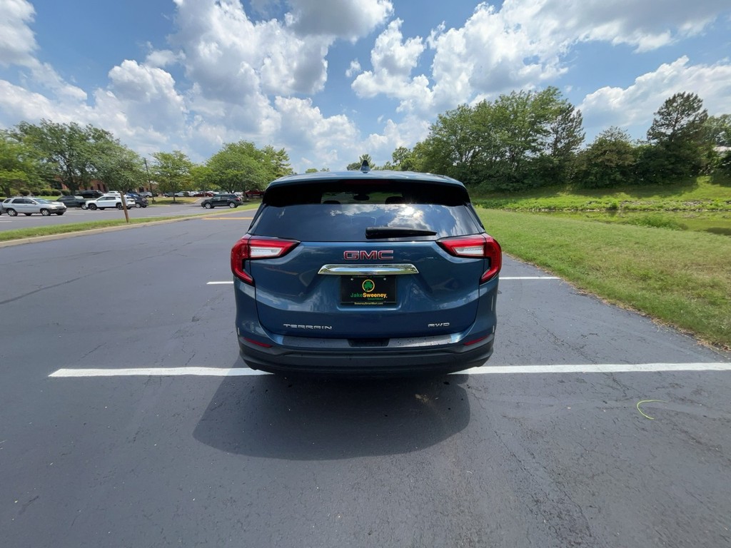 2024 GMC TERRAIN SLE