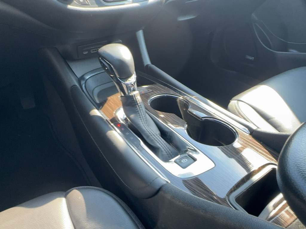 2024 Chevrolet MALIBU PREMIER