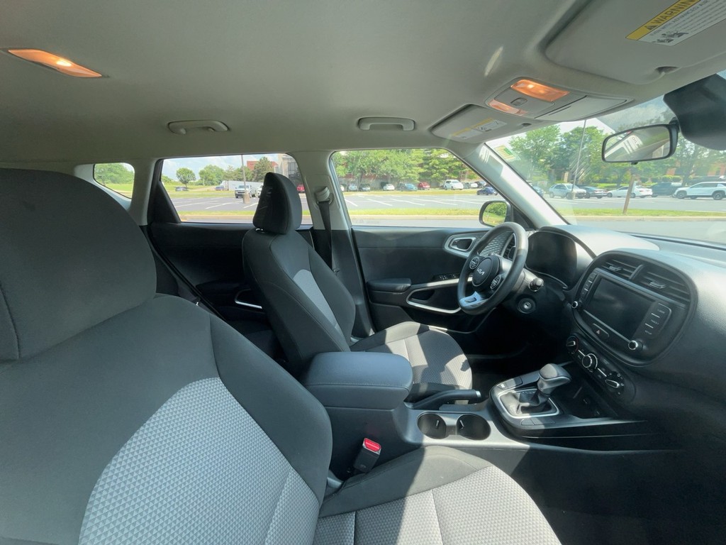2024 Kia SOUL LX