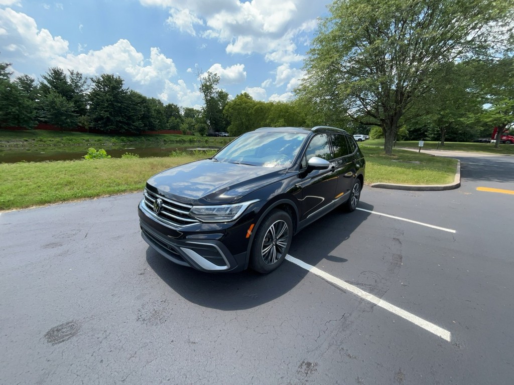 2024 Volkswagen TIGUAN WOLFSBURG