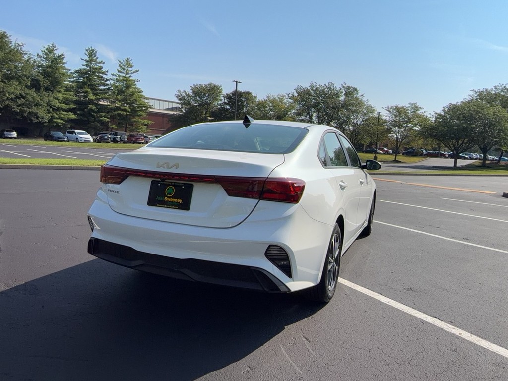 2024 Kia FORTE LX