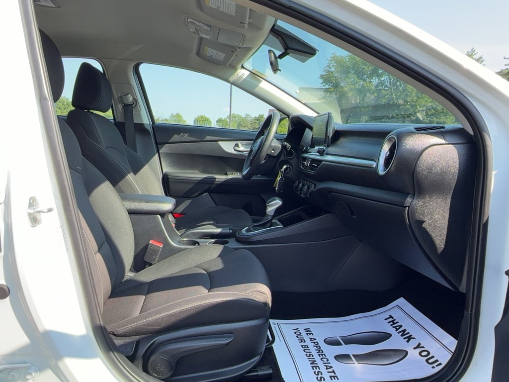 2024 Kia FORTE LX