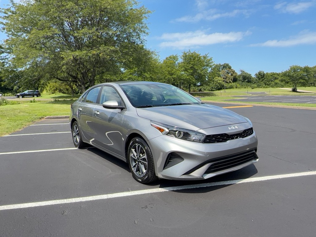 2024 Kia FORTE LX