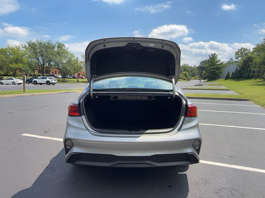 2024 Kia FORTE LX