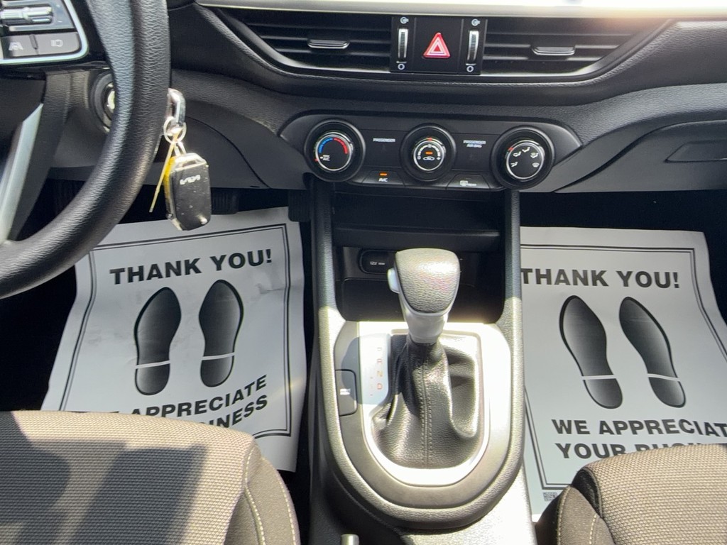 2024 Kia FORTE LX