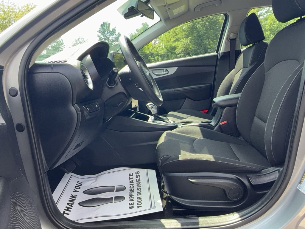 2024 Kia FORTE LX