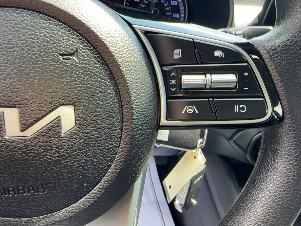 2024 Kia FORTE LX