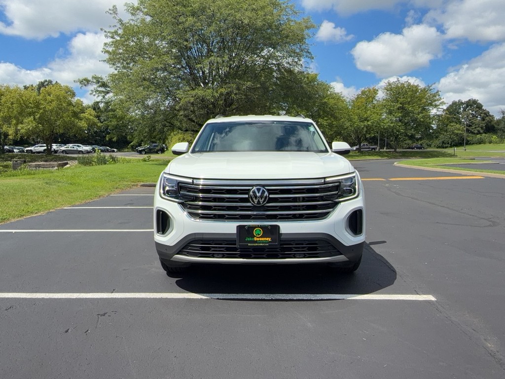 2025 Volkswagen ATLAS SE