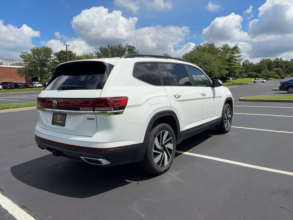 2025 Volkswagen ATLAS SE