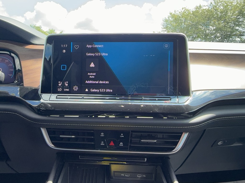 2025 Volkswagen ATLAS SE