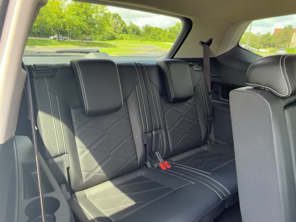 2025 Volkswagen ATLAS SE