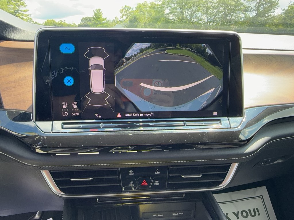 2025 Volkswagen ATLAS SE