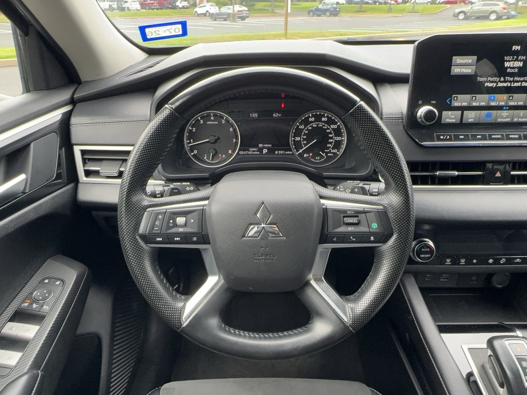2024 Mitsubishi OUTLANDER SE