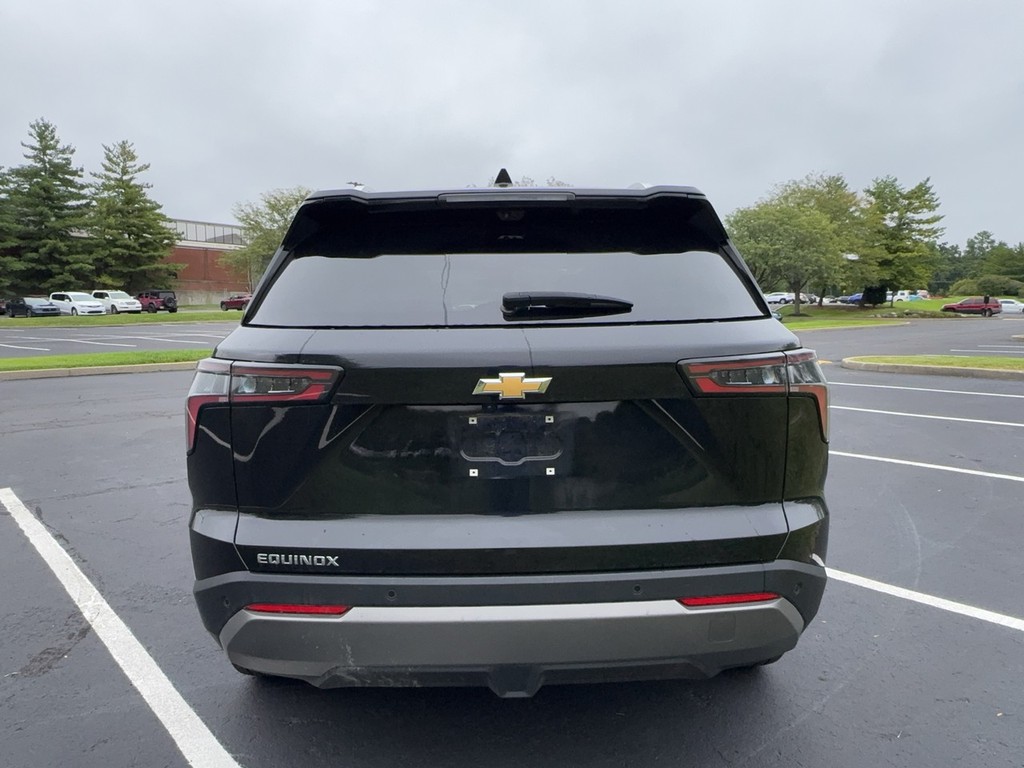 2025 Chevrolet EQUINOX LT