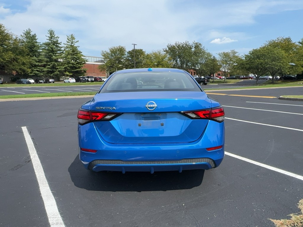 2025 Nissan SENTRA SV