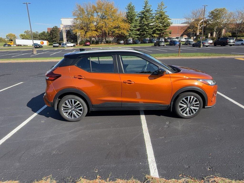 2024 Nissan KICKS SV