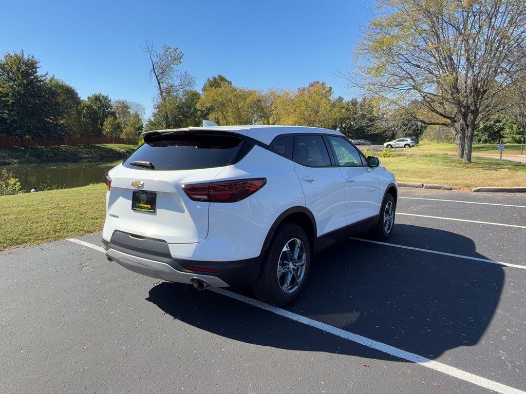 2025 Chevrolet BLAZER 2LT