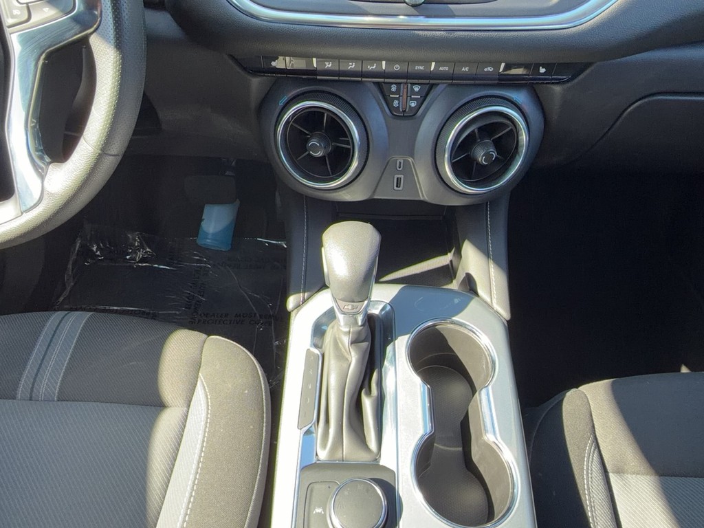 2025 Chevrolet BLAZER 2LT