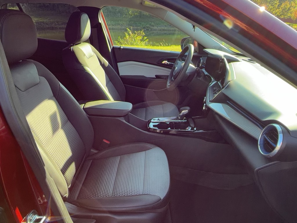 2025 Chevrolet TRAX 1LT