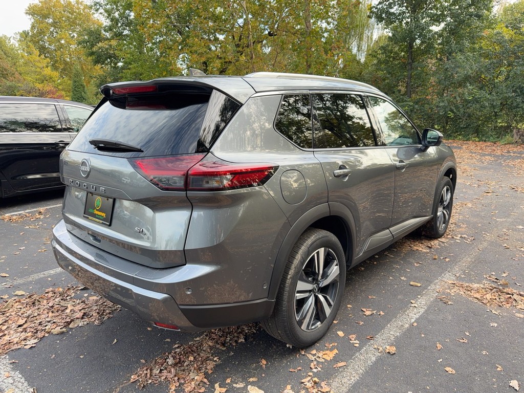 2026 Nissan ROGUE SL