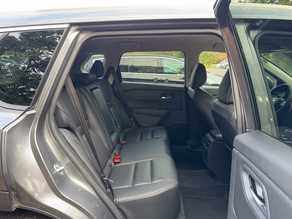 2026 Nissan ROGUE SL