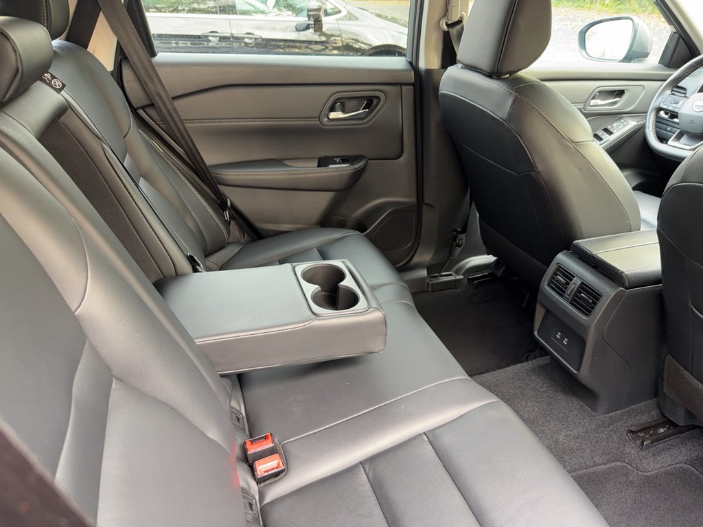 2026 Nissan ROGUE SL